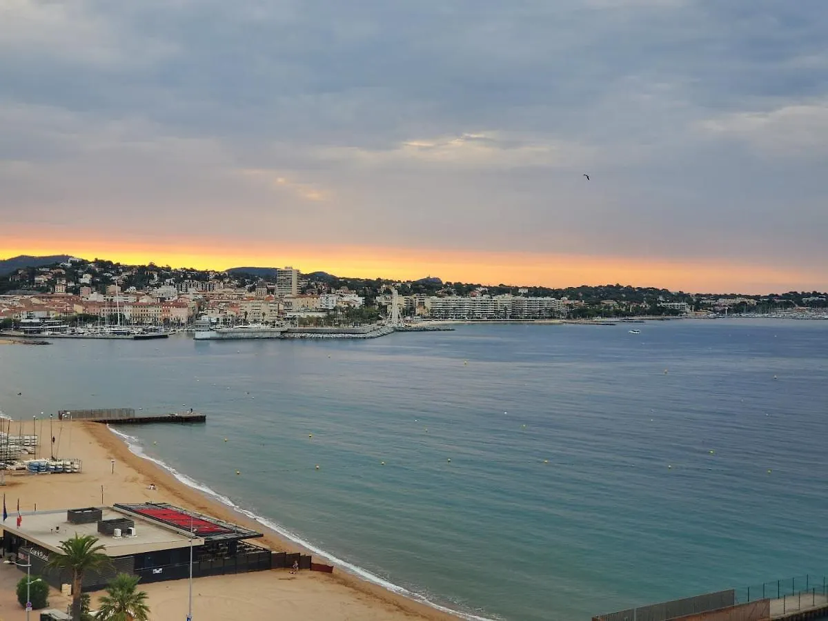 Apartment Frejus Plage Tour Mediterranee 10E Etage T2 38M2