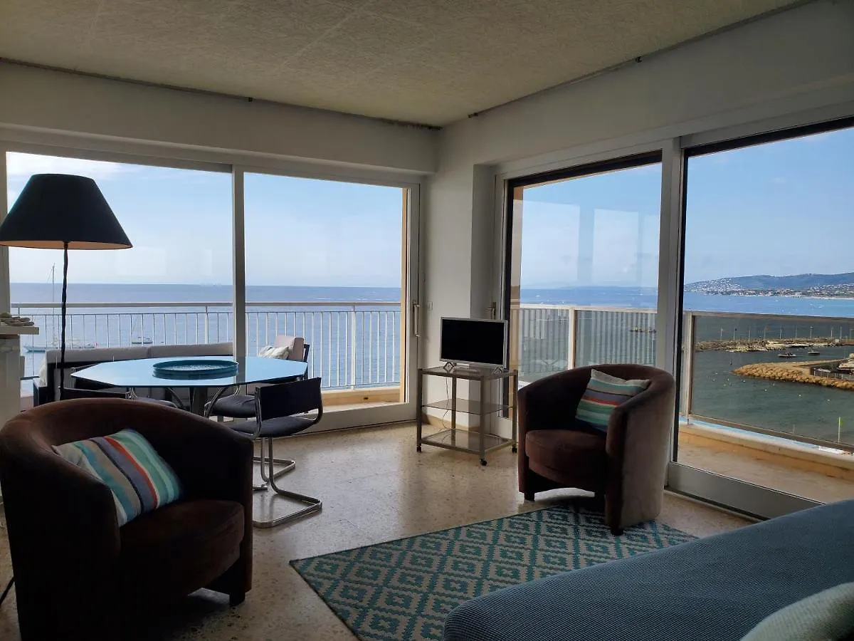 Frejus Plage Tour Mediterranee 10E Etage T2 38M2 France
