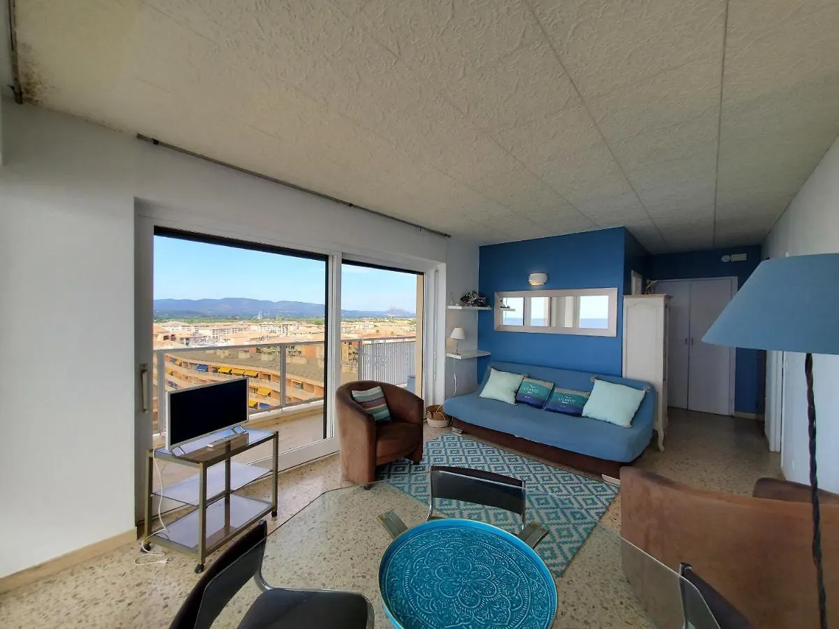 Frejus Plage Tour Mediterranee 10E Etage T2 38M2 0*,  France